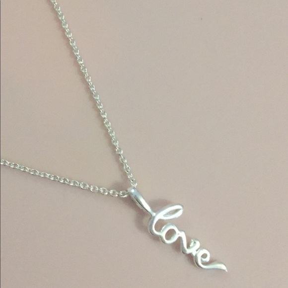 Jewelry - 💕LOVE pendant necklace 💕